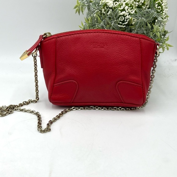 Perlina NY Red Pebbled Leather Small Crossbody Bag Gold Chain Monogram Lining - Picture 1 of 13